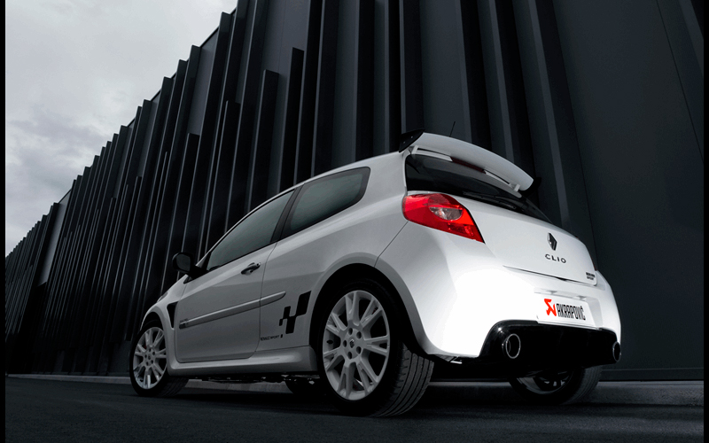 RENAULT CLIO III RS 200